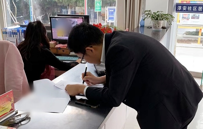 高淳法院执行干警竟当起了“中介”