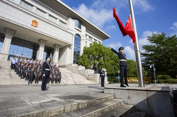 国庆特辑 | 高淳法院升国旗 奏国歌 迎国庆